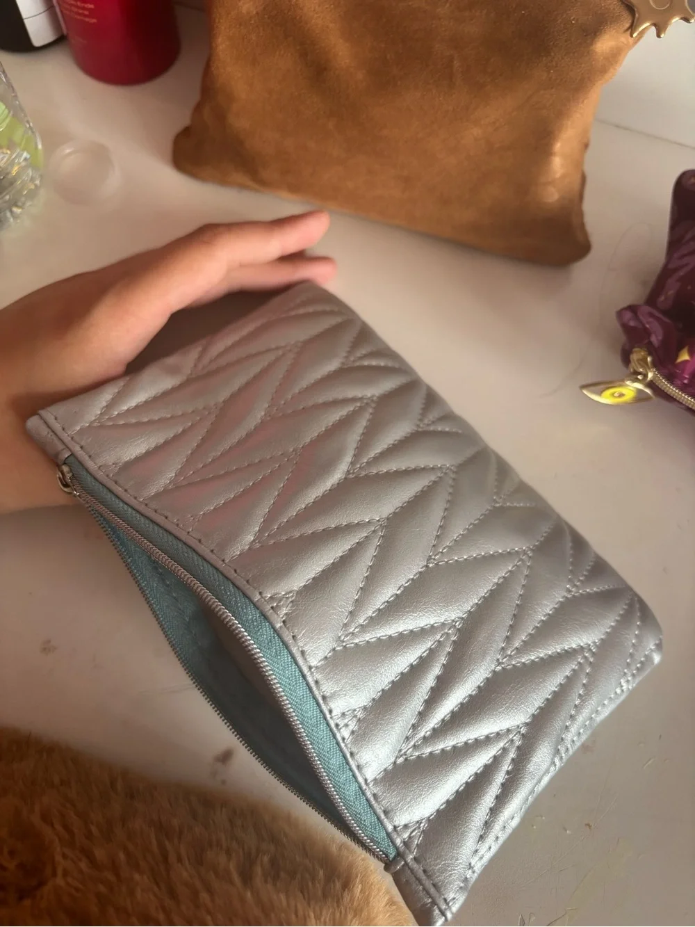 ipsy compact quilted